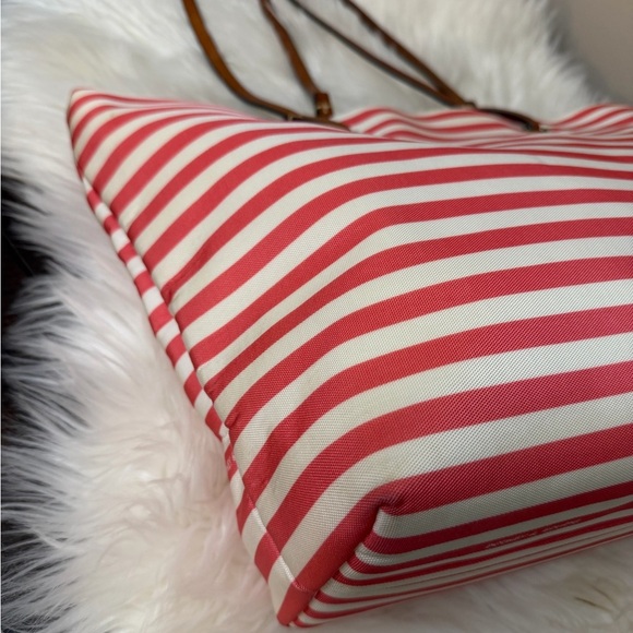 Dooney & Bourke Women's Stripe Shopper Tote Red. NWOT - Picture 2 of 11